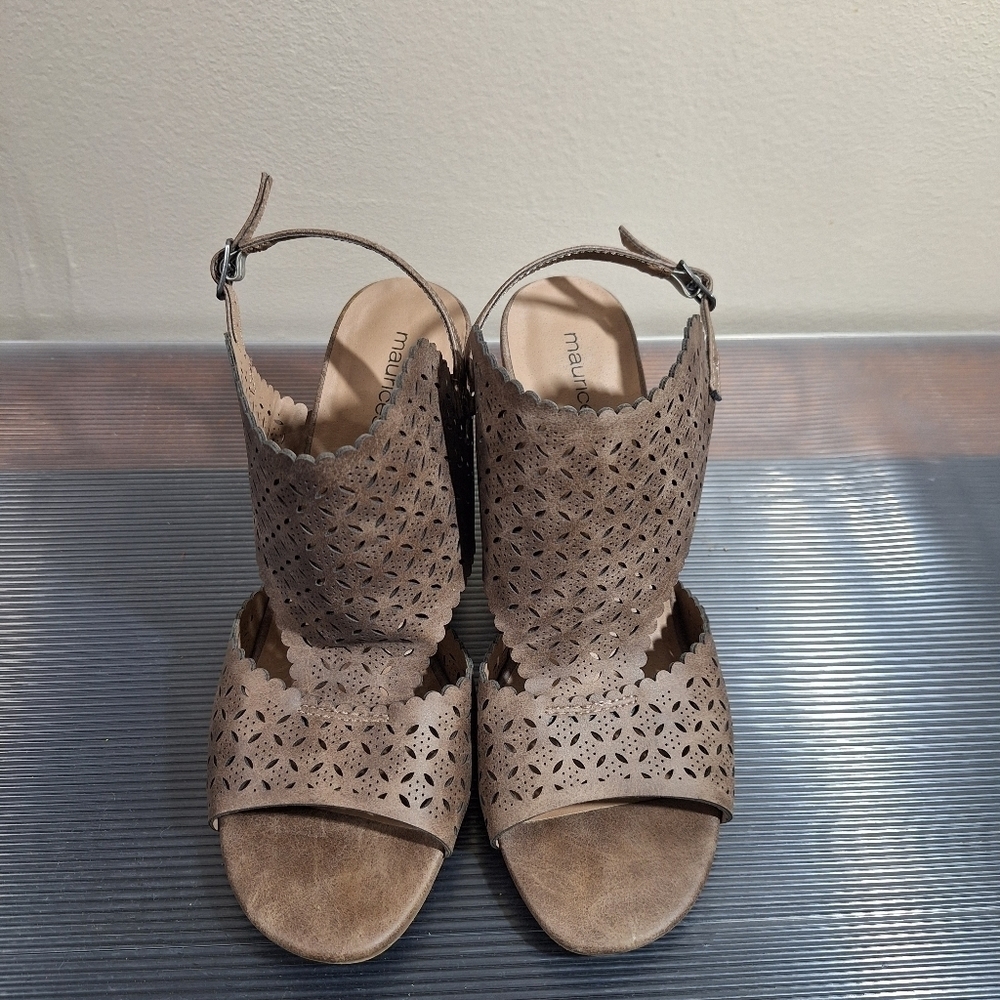 Maurices Taupe Boho Cut Out Scalloped Open Toe Slingback Stacked Heel Sandals - Picture 4 of 16